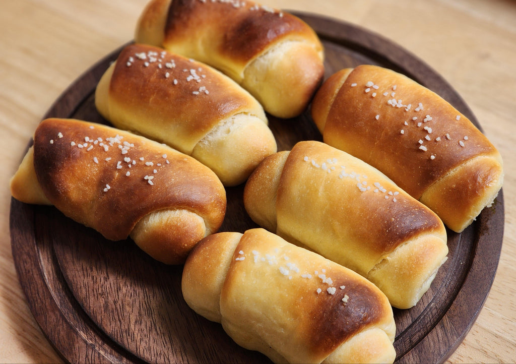 Salt bread (Shio pan)